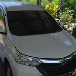Labuan Bajo Mahoni Guesthouse